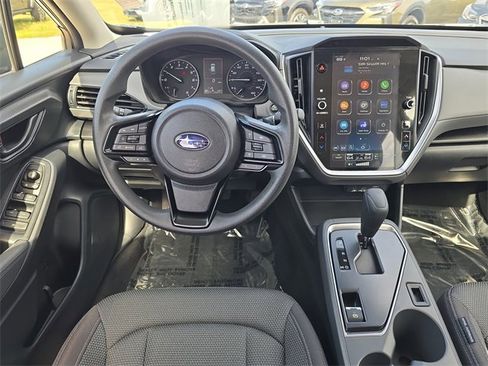 Used 2024 Subaru Crosstrek 2.0i Premium image 10