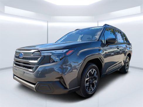 Certified 2025 Subaru Forester image 8