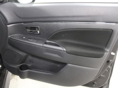 Used 2024 Mitsubishi Outlander Sport AWD image 25