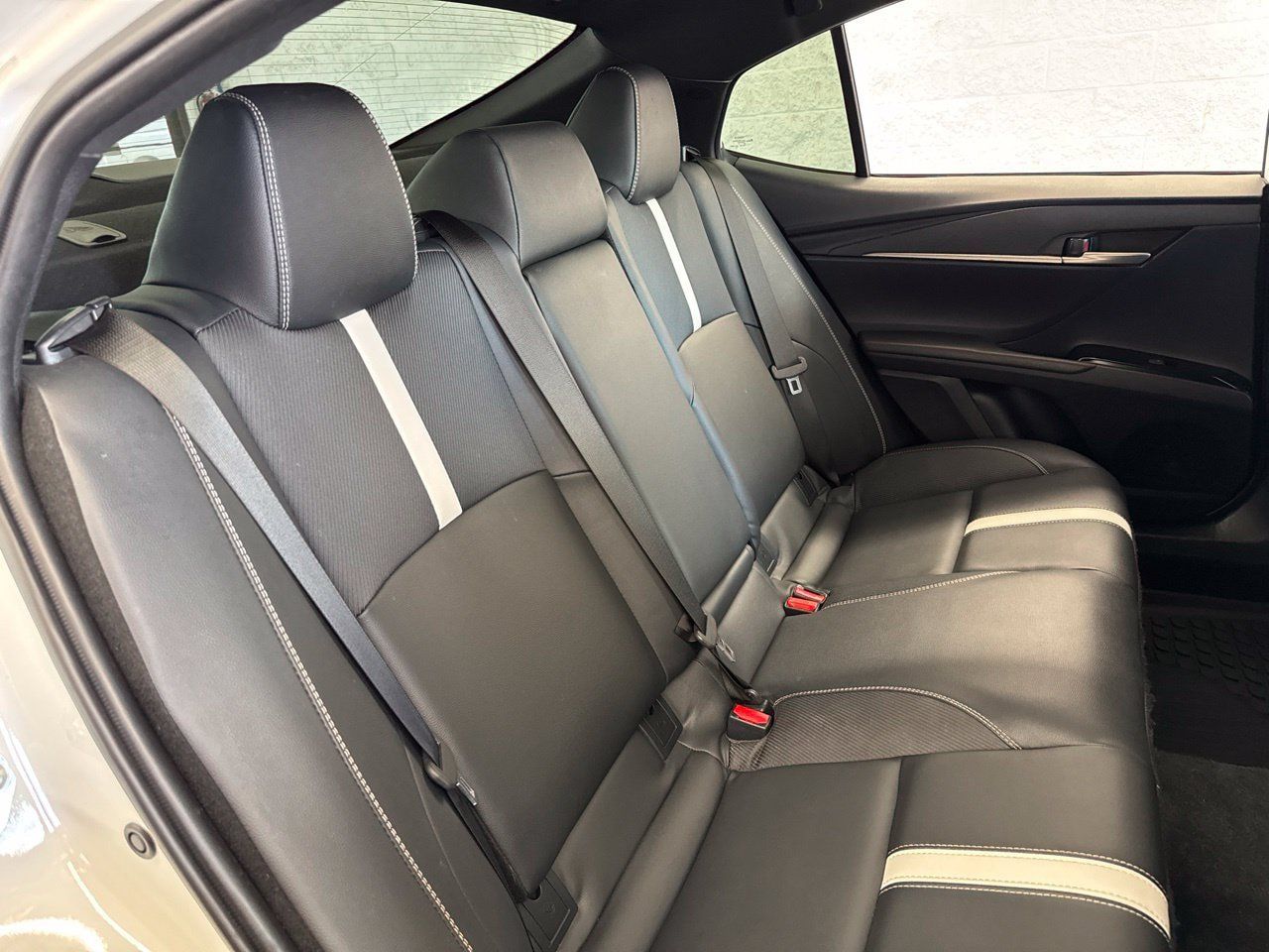 Used 2026 Toyota Camry SE w/ Multimedia Upgrade Package FWD image 41