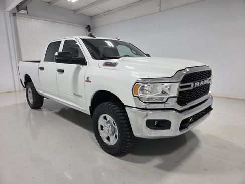 Used 2022 RAM 2500 Tradesman w/ Chrome Appearance Group AWD/4WD image 1
