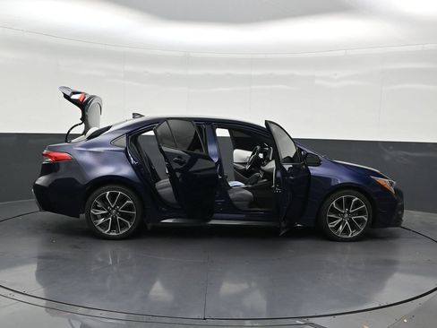 Used 2020 Toyota Corolla SE FWD image 35