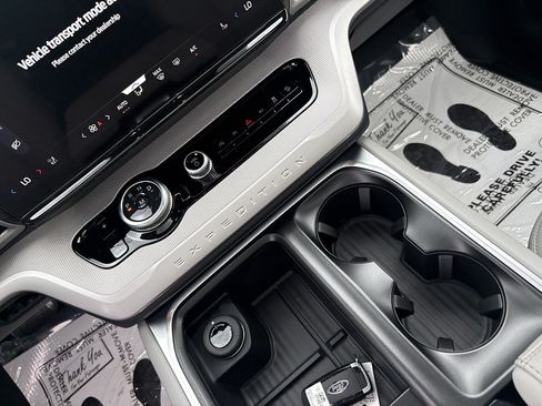New 2026 Ford Expedition Max Active AWD/4WD image 29