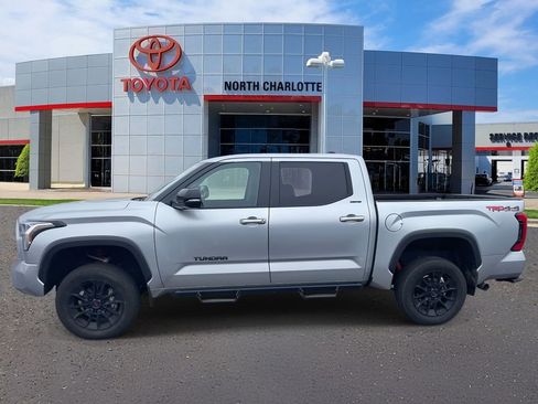Used 2024 Toyota Tundra Limited image 7