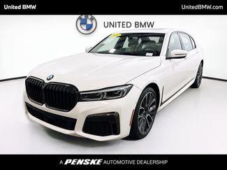 Used 2021 BMW 740i 740i w/ M Sport Package video 1