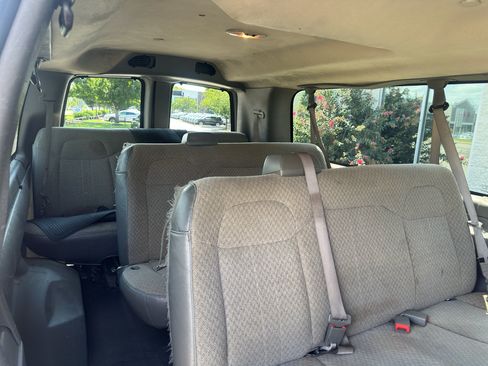 Used 2023 Chevrolet Express 3500 LS RWD image 14