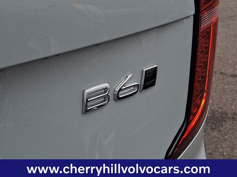 New 2026 Volvo XC90 B6 Plus w/ Protection Package Premier image 17