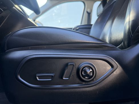 Used 2021 Jeep Grand Cherokee L Limited image 22