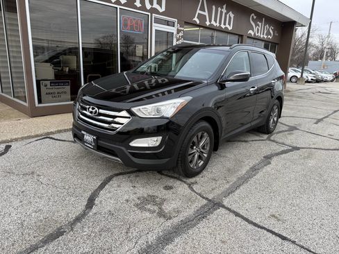 Used 2013 Hyundai Santa Fe Sport image 2
