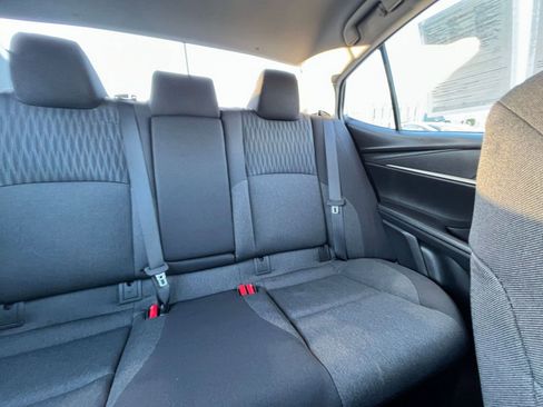 Used 2025 Toyota Camry LE image 37