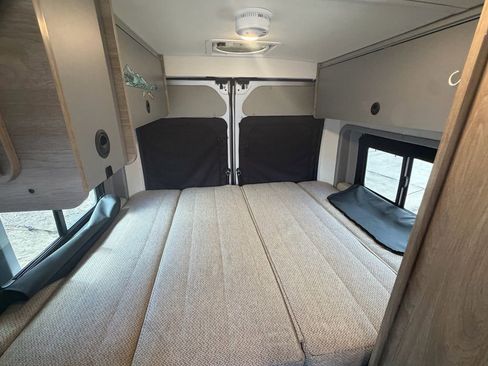 Used 2021 RAM ProMaster 2500 image 21