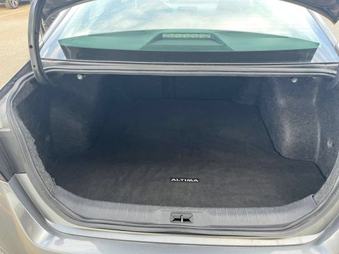 Used 2023 Nissan Altima 2.5 S FWD image 30