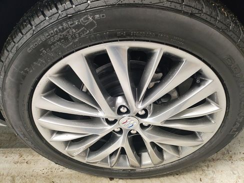 New 2026 Buick Enclave Avenir w/ Super Cruise Package image 4