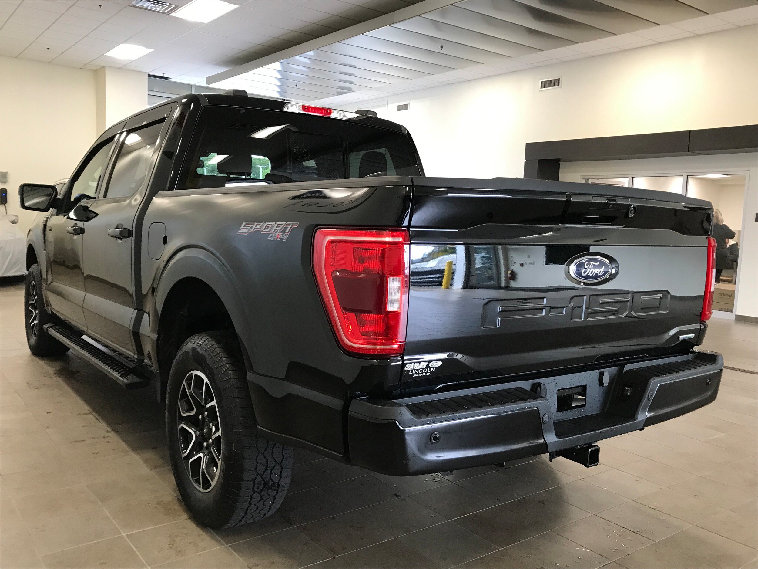 Used 2023 Ford F150 XLT w/ Equipment Group 302A High AWD/4WD image 5