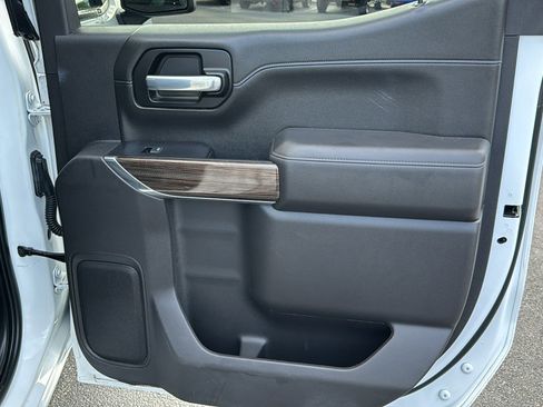 Used 2021 Chevrolet Silverado 1500 LT w/ Convenience Package II RWD image 20