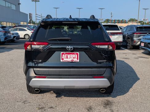 Used 2024 Toyota RAV4 Adventure AWD/4WD image 4