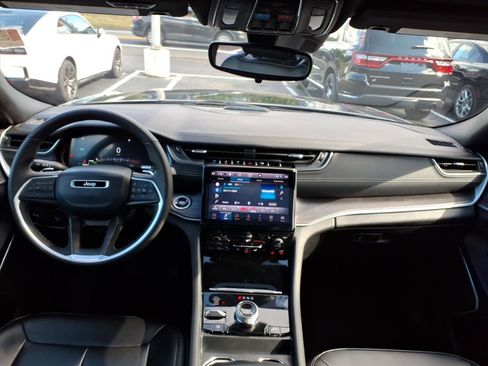 Used 2024 Jeep Grand Cherokee Limited 4xe image 15