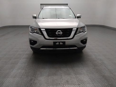 Used 2020 Nissan Pathfinder SL AWD/4WD image 14