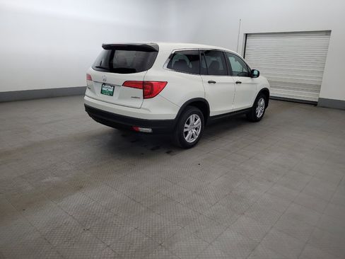 Used 2016 Honda Pilot LX image 9