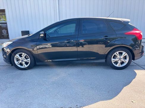 Used 2014 Ford Focus SE image 2