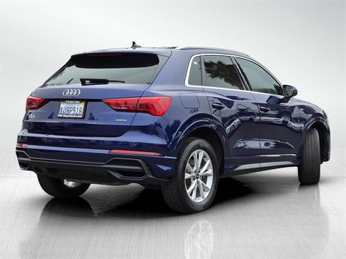 Used 2023 Audi Q3 2.0T Premium image 4
