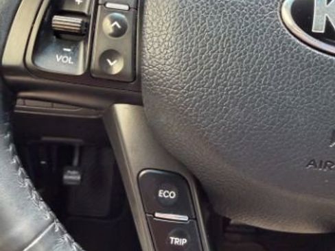 Used 2013 Kia Optima SX w/ Premium Touring Pkg image 21