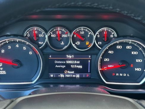 Used 2019 Chevrolet Silverado 1500 LTZ w/ LTZ Plus Package AWD/4WD image 23