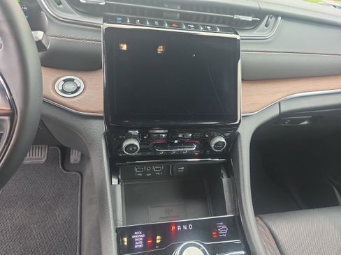 Used 2022 Jeep Grand Cherokee Summit w/ Advanced Protech Group IV image 14