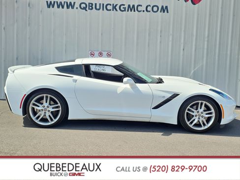Used 2014 Chevrolet Corvette Stingray Coupe RWD image 8