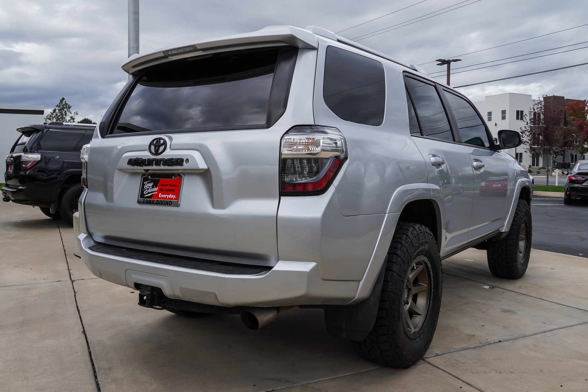 Used 2015 Toyota 4Runner SR5 Premium AWD/4WD image 8
