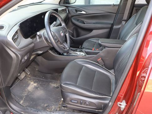 Used 2024 Buick Encore GX Avenir w/ Avenir Technology Package FWD image 23