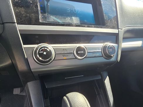Used 2015 Subaru Outback 2.5i AWD/4WD image 19