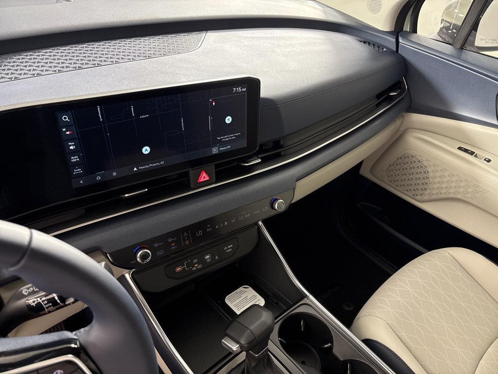 New 2026 Kia Carnival EX FWD image 35