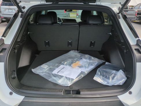 New 2026 Chevrolet Equinox EV LT image 12