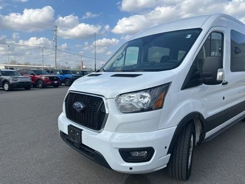 Used 2024 Ford Transit 350 XLT RWD image 29