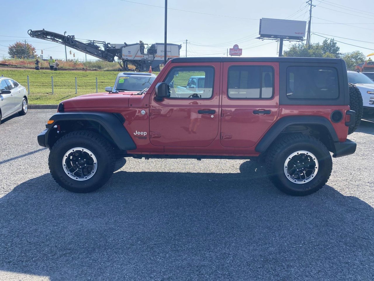Used 2019 Jeep Wrangler Unlimited Sport S AWD/4WD image 5