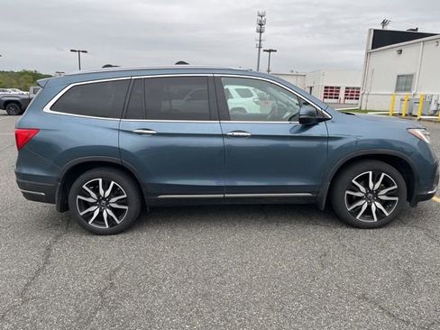 Used 2021 Honda Pilot Touring image 7