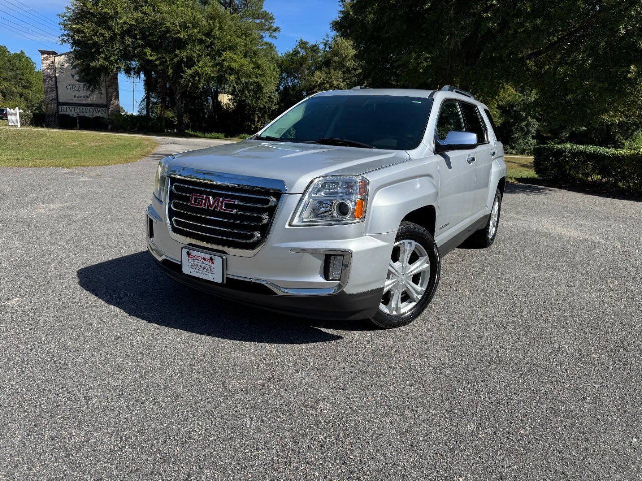 Used 2017 GMC Terrain SLT AWD/4WD image 30