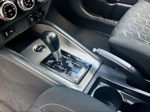 Used 2025 Mitsubishi Outlander Sport AWD image 17