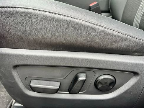 Used 2025 MAZDA CX-50 AWD 2.5 S w/ Preferred Package image 14