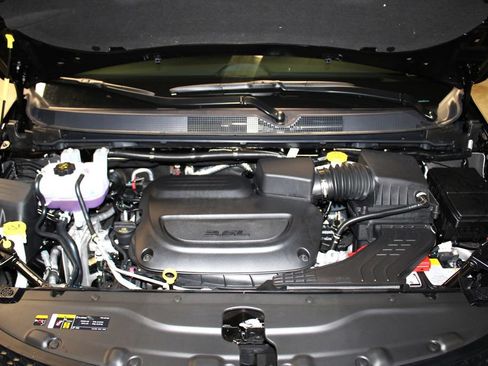 New 2026 Chrysler Voyager LX FWD image 35