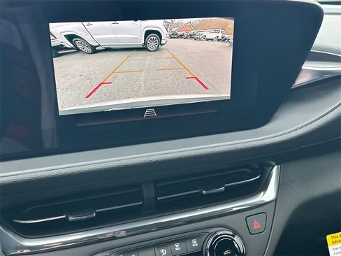 New 2026 Buick Envista Preferred w/ Convenience II Package image 29