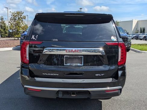 Used 2021 GMC Yukon SLT w/ SLT Luxury Plus Package AWD/4WD image 4