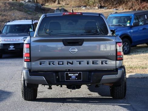 Used 2022 Nissan Frontier S w/ Technology Package image 3