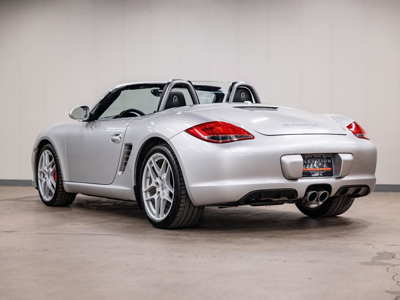 Used 2009 Porsche Boxster S RWD image 3