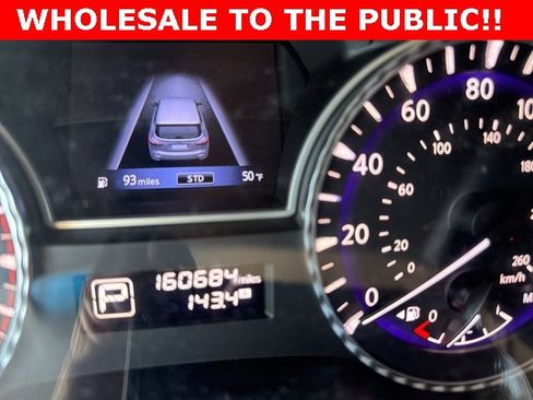 Used 2014 INFINITI QX60 AWD w/ Deluxe Touring Package image 11