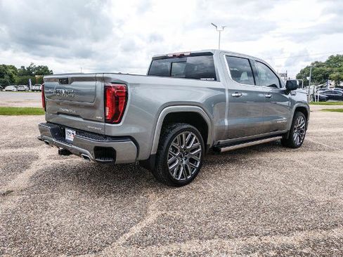 Used 2026 GMC Sierra 1500 Denali Ultimate AWD/4WD image 4