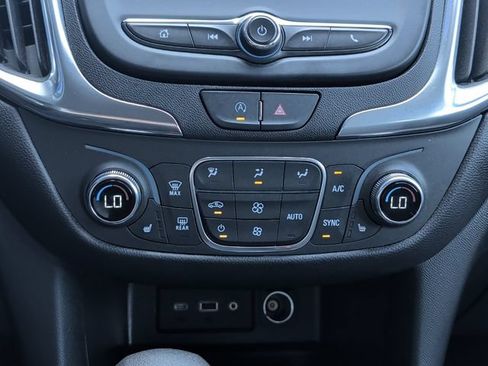 Used 2024 Chevrolet Equinox LT w/ LPO, Cargo Package FWD image 18