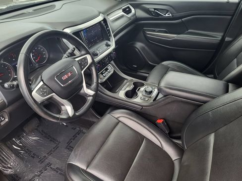 Used 2023 GMC Acadia SLT AWD/4WD image 10