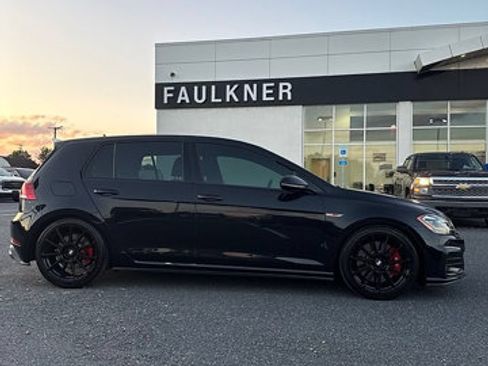Used 2019 Volkswagen GTI SE FWD image 3